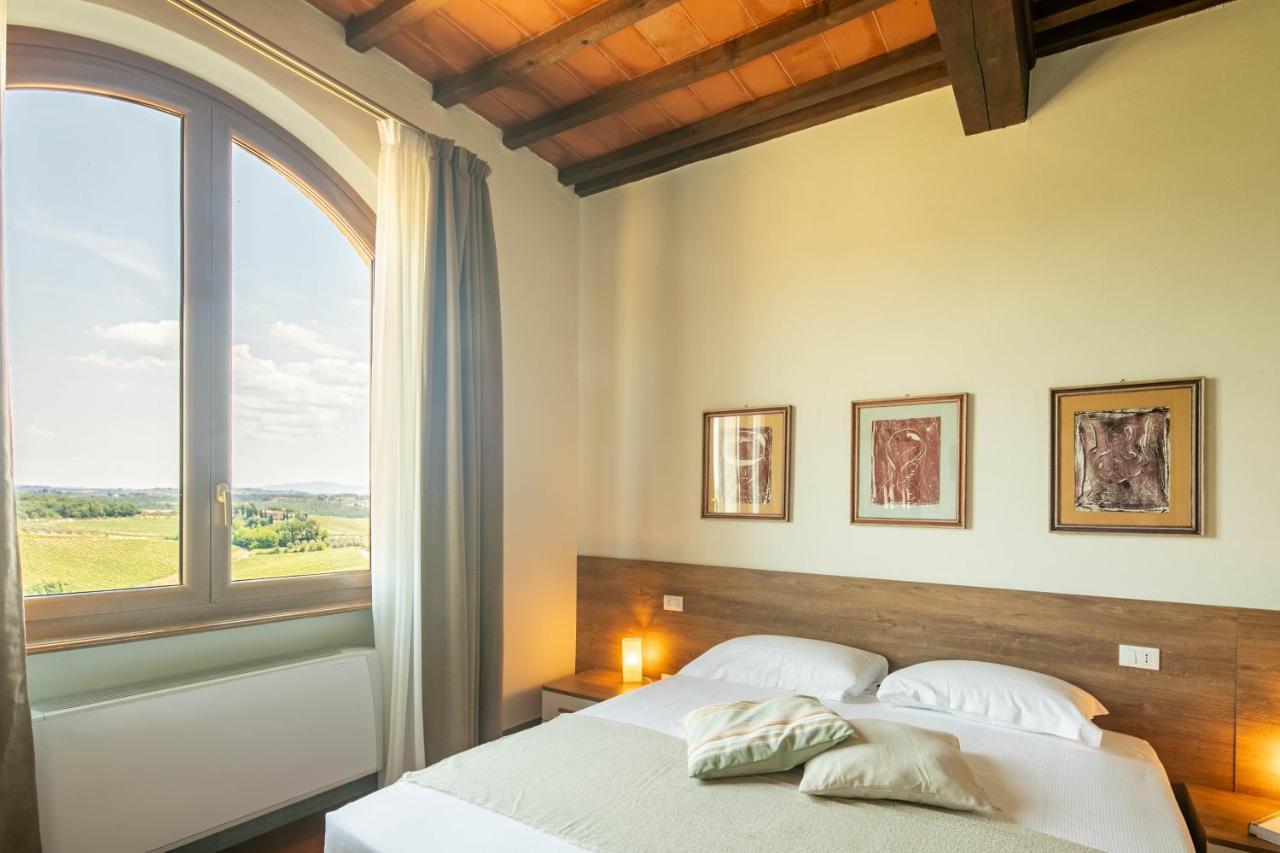 Podere La Quercia ซานจีมิญญาโน ภายนอก รูปภาพ