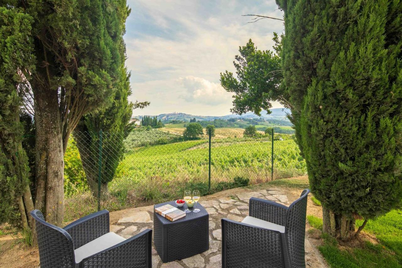 Podere La Quercia ซานจีมิญญาโน ภายนอก รูปภาพ